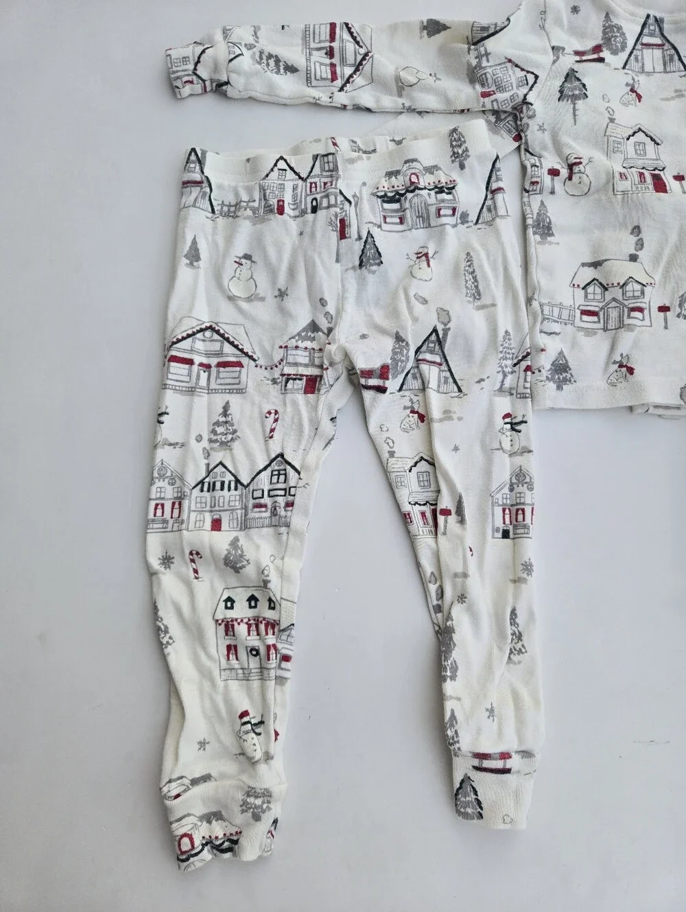 Little Planet Cream Holiday Village Pajama Set Organic Cotton 2T
